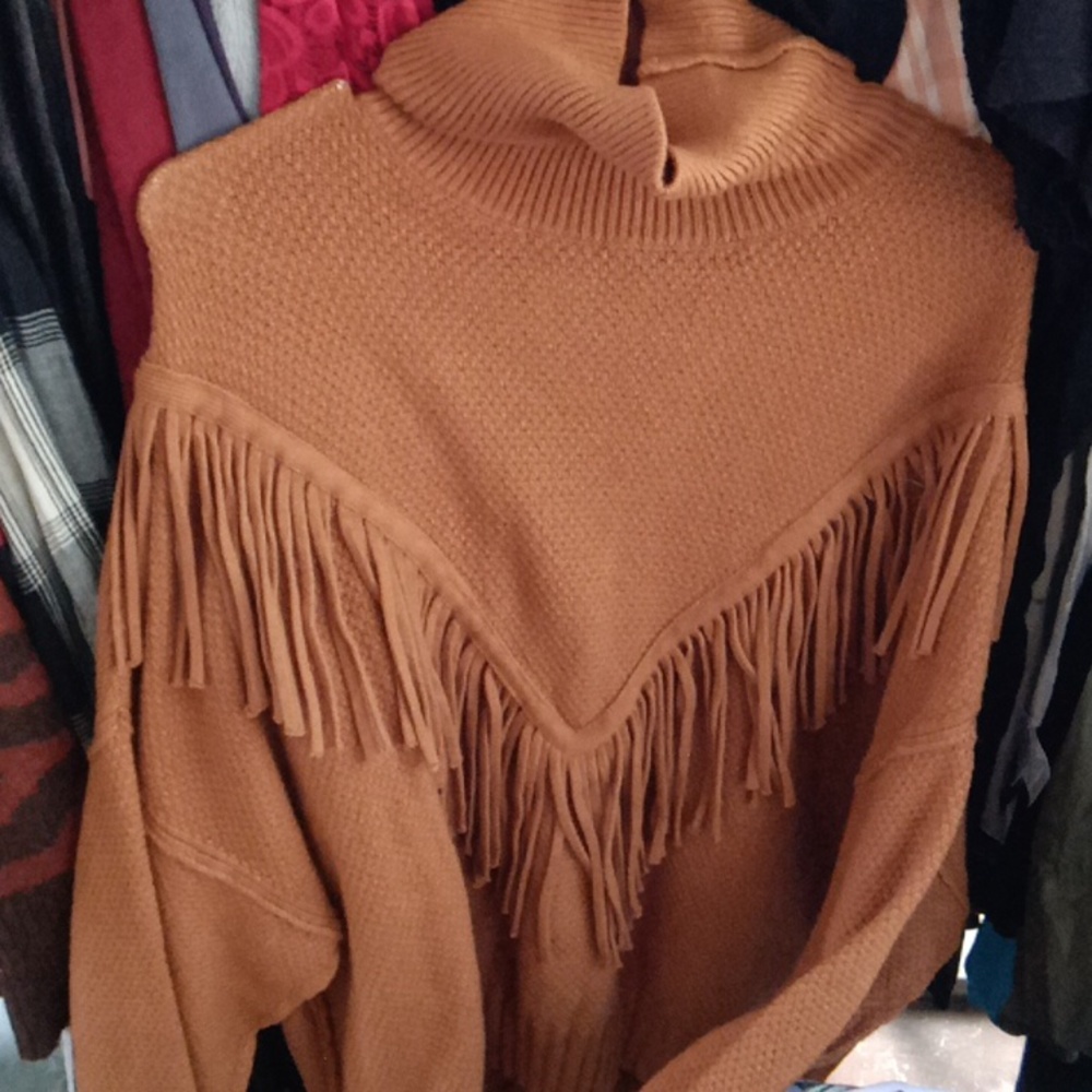 Turtleneck Fringe sweater